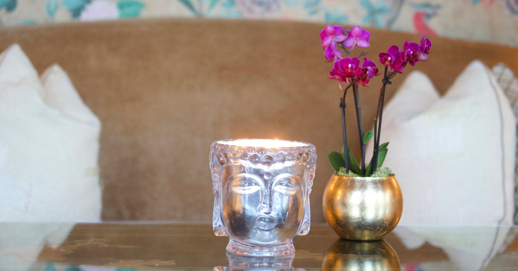 The Art of Gift Giving: Candles That Speak in Emotion